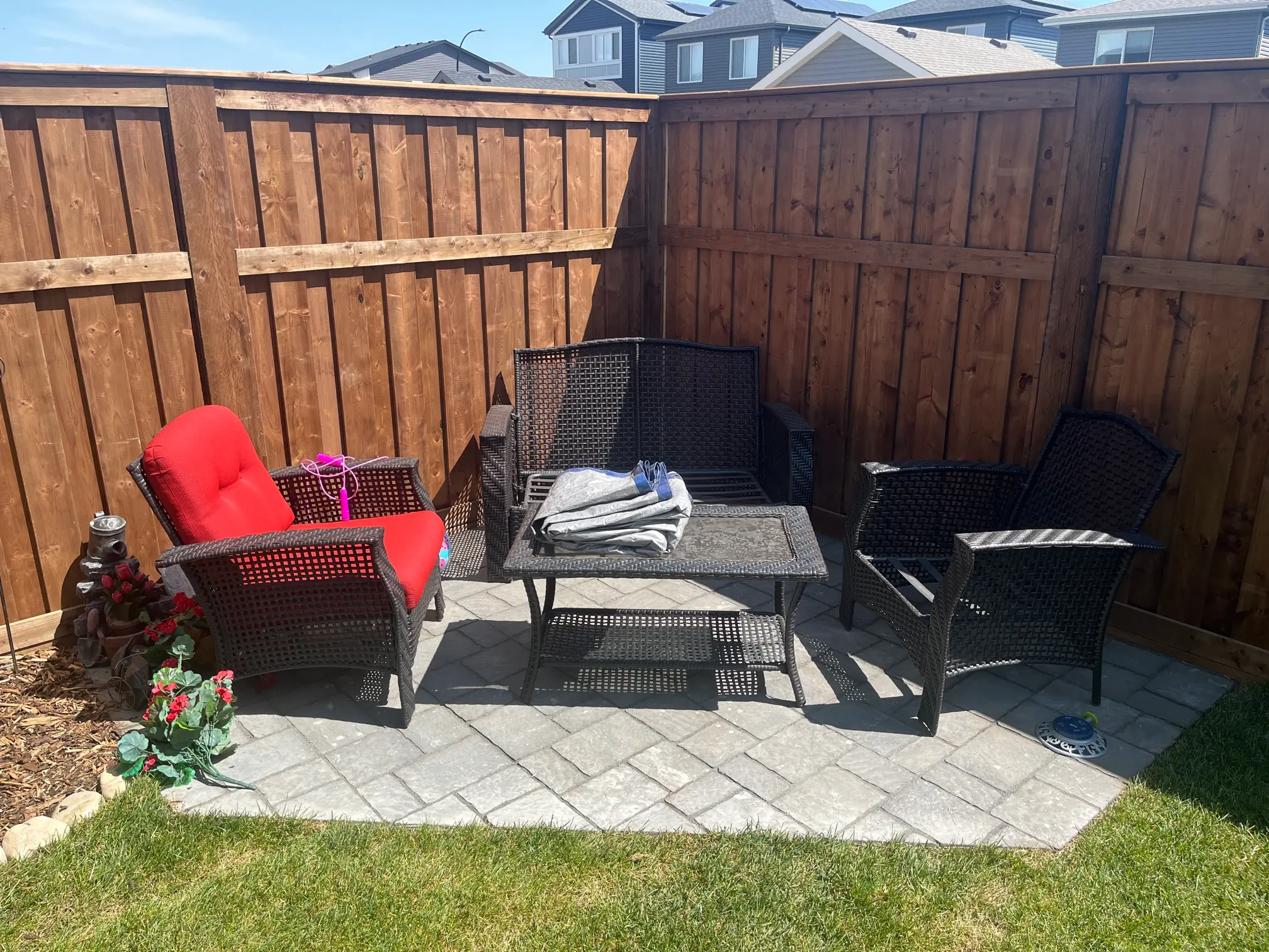 Professional retaining wall and patio installation